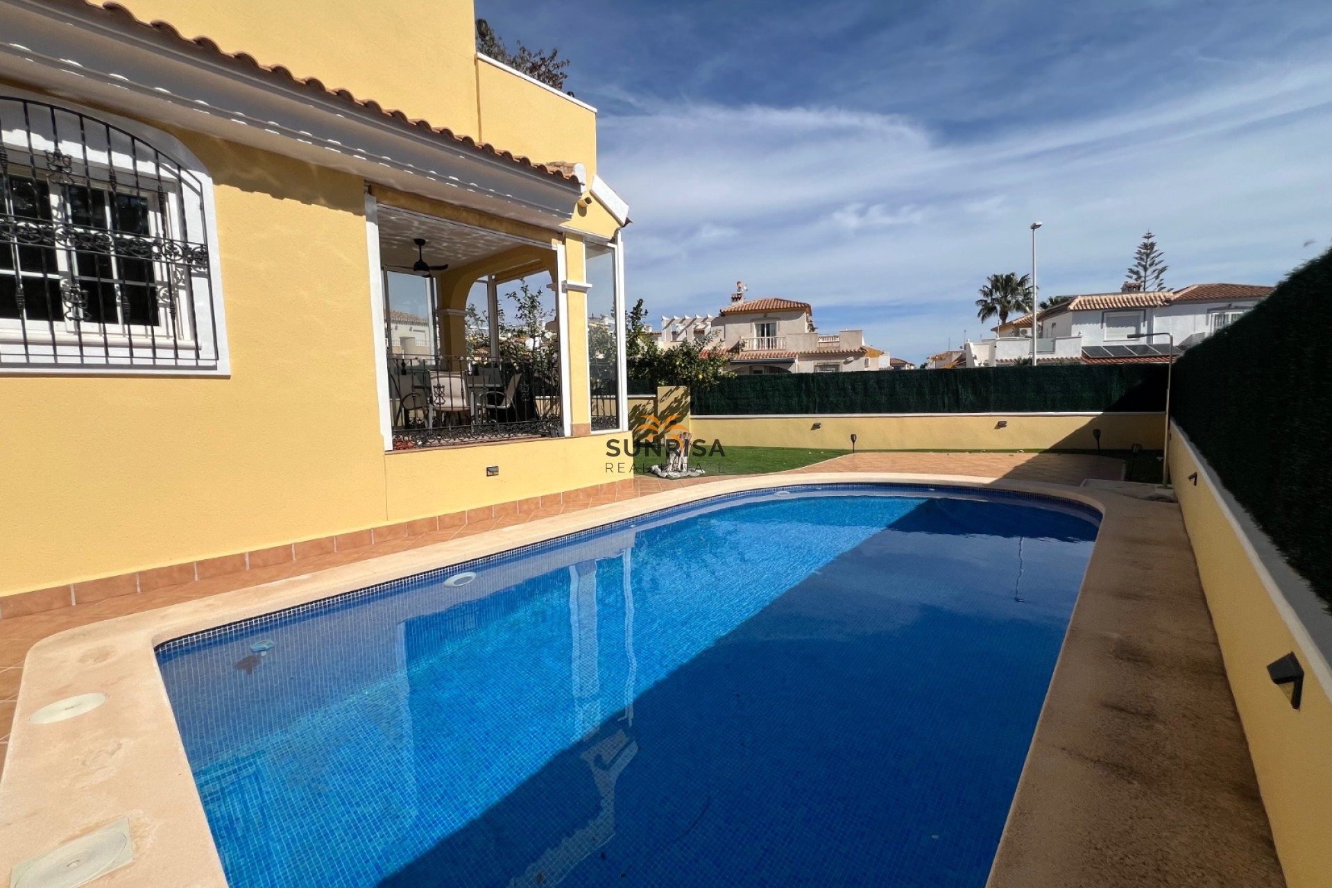 Herverkoop - Villa - Orihuela Costa