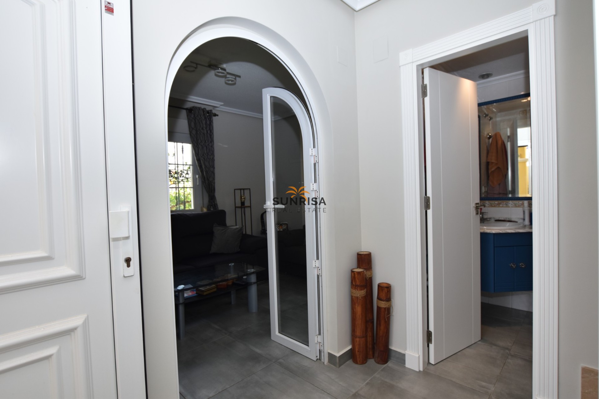 Herverkoop - Villa - Orihuela Costa