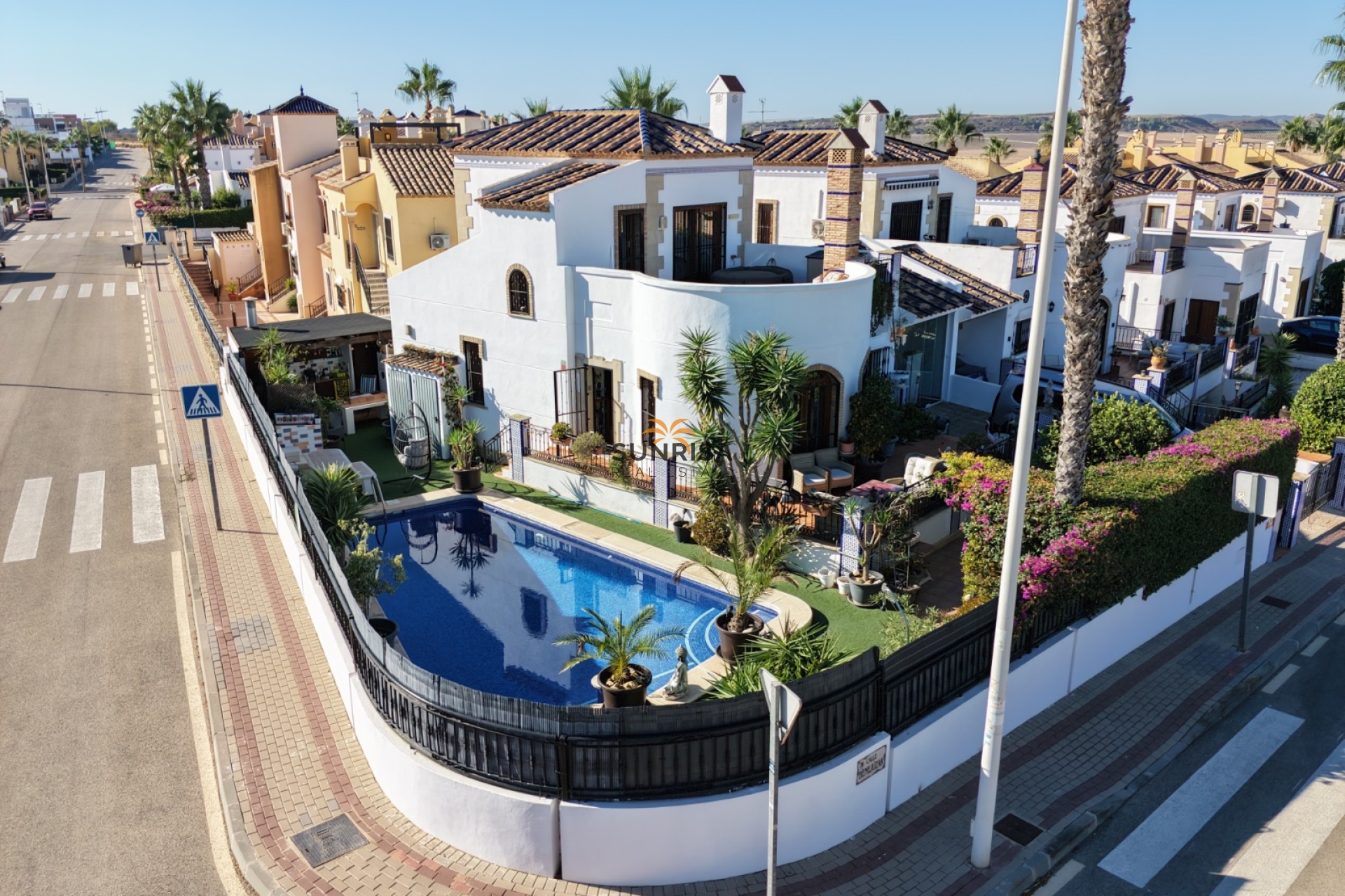 Resale - Villa - Algorfa