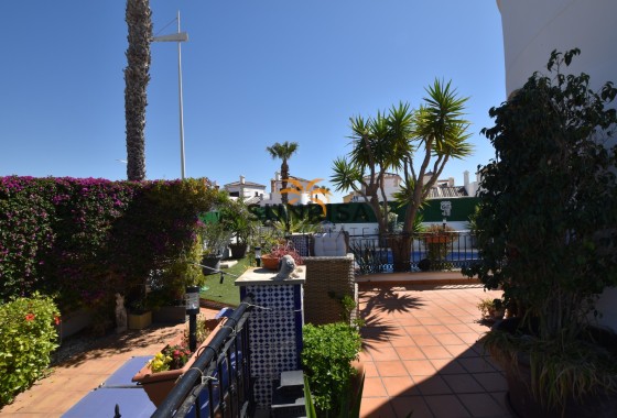 Villa · Herverkoop - Algorfa · La Finca Golf Resort · Alicante · Spanje