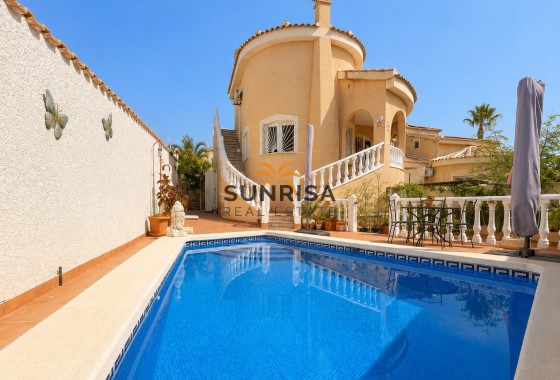 Villa · Herverkoop - Ciudad Quesada · Alicante · Spanje