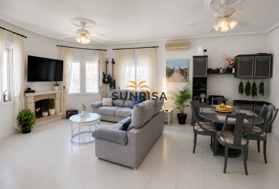 Villa · Herverkoop - Ciudad Quesada · Alicante · Spanje