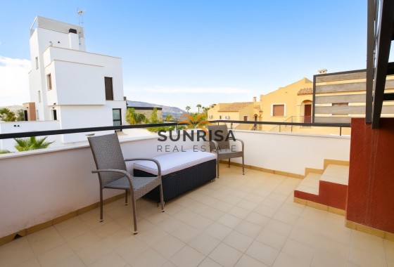 Villa · Herverkoop - Algorfa · La Finca Golf Resort · Alicante · Spanje
