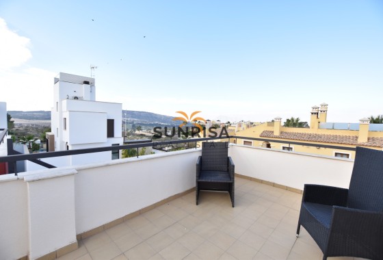 Villa · Herverkoop - Algorfa · La Finca Golf Resort · Alicante · Spanje