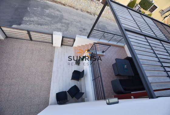 Villa · Herverkoop - Algorfa · La Finca Golf Resort · Alicante · Spanje