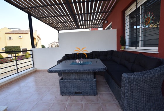 Villa · Herverkoop - Algorfa · La Finca Golf Resort · Alicante · Spanje