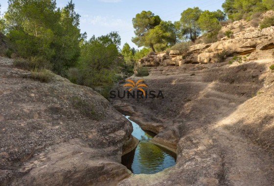 Villa · Herverkoop - Algorfa · La Finca Golf Resort · Alicante · Spanje