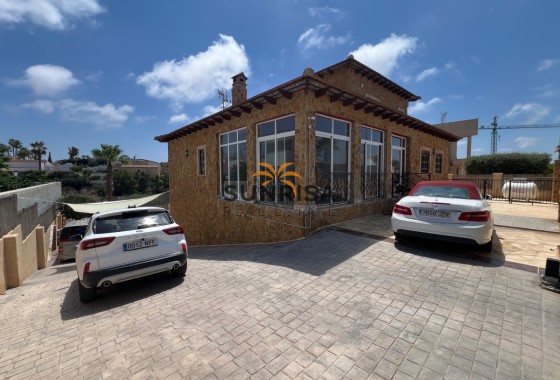 Villa · Herverkoop - San Fulgencio · Alicante · Spanje