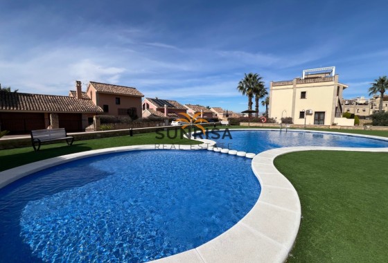 Appartement · Herverkoop - Algorfa · La Finca Golf Resort · Alicante · Spanje