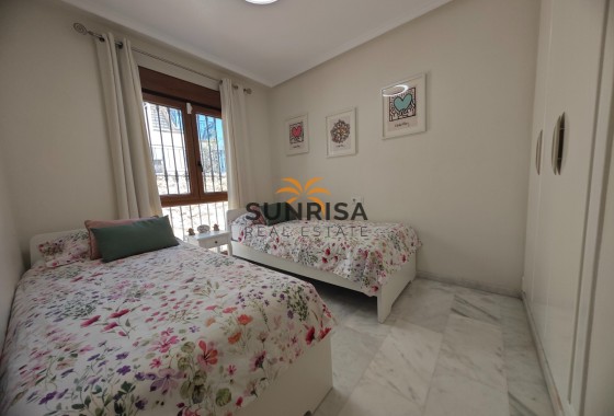 Appartement · Herverkoop - Algorfa · La Finca Golf Resort · Alicante · Spanje