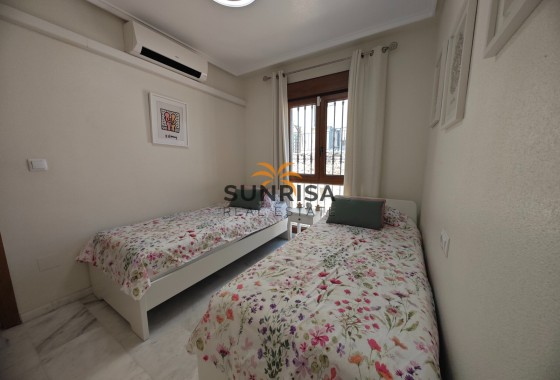 Appartement · Herverkoop - Algorfa · La Finca Golf Resort · Alicante · Spanje