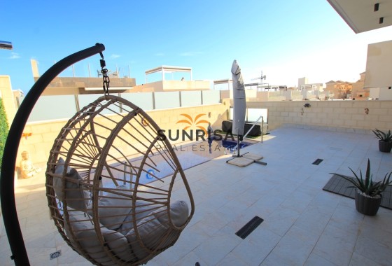 Villa · Revente - Villamartin · Alicante · Espagne