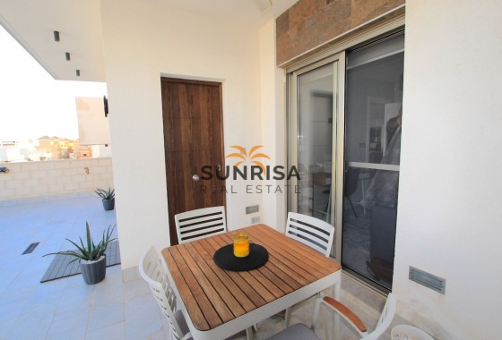 Villa · Revente - Villamartin · Alicante · Espagne