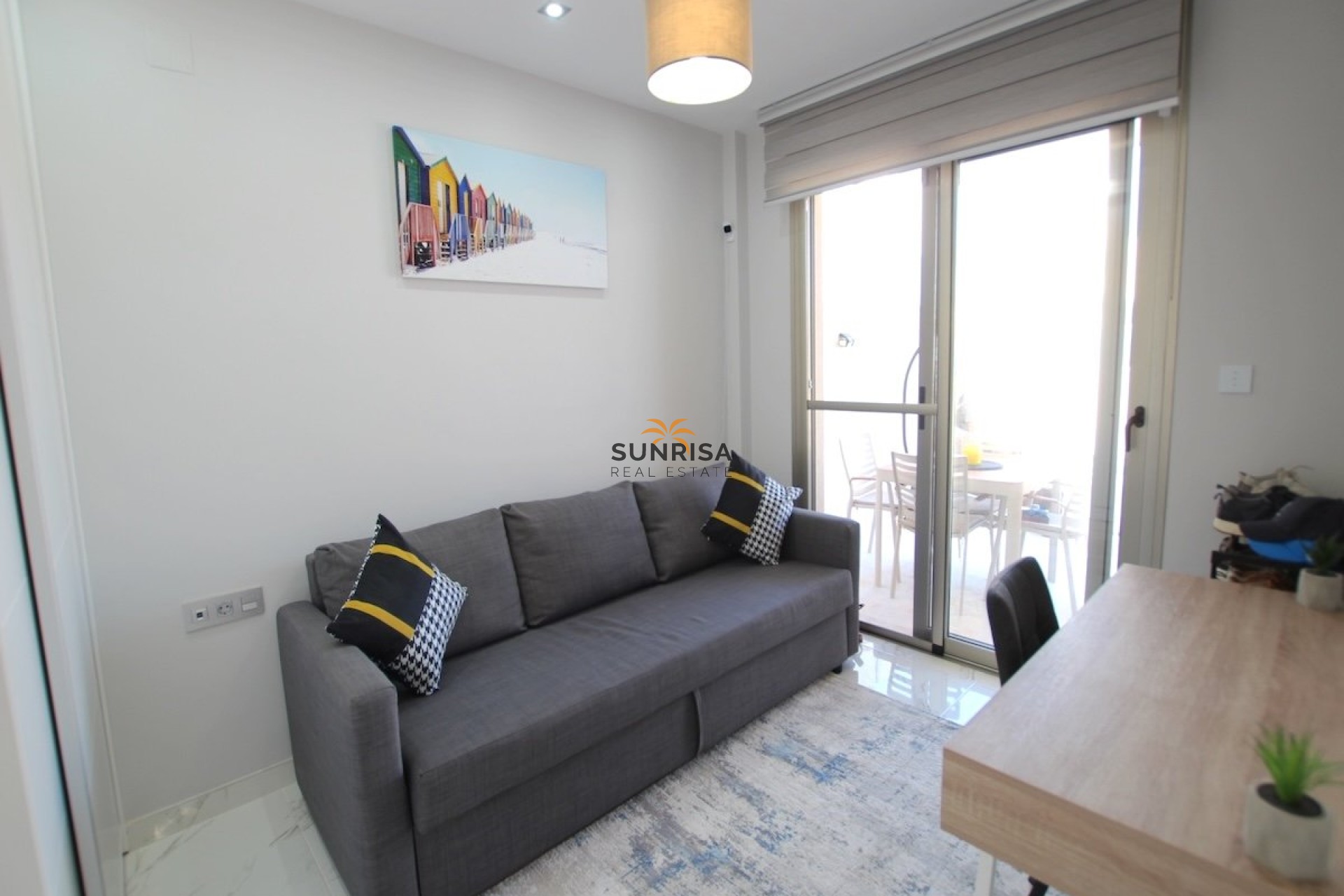Resale - Villa - Villamartin