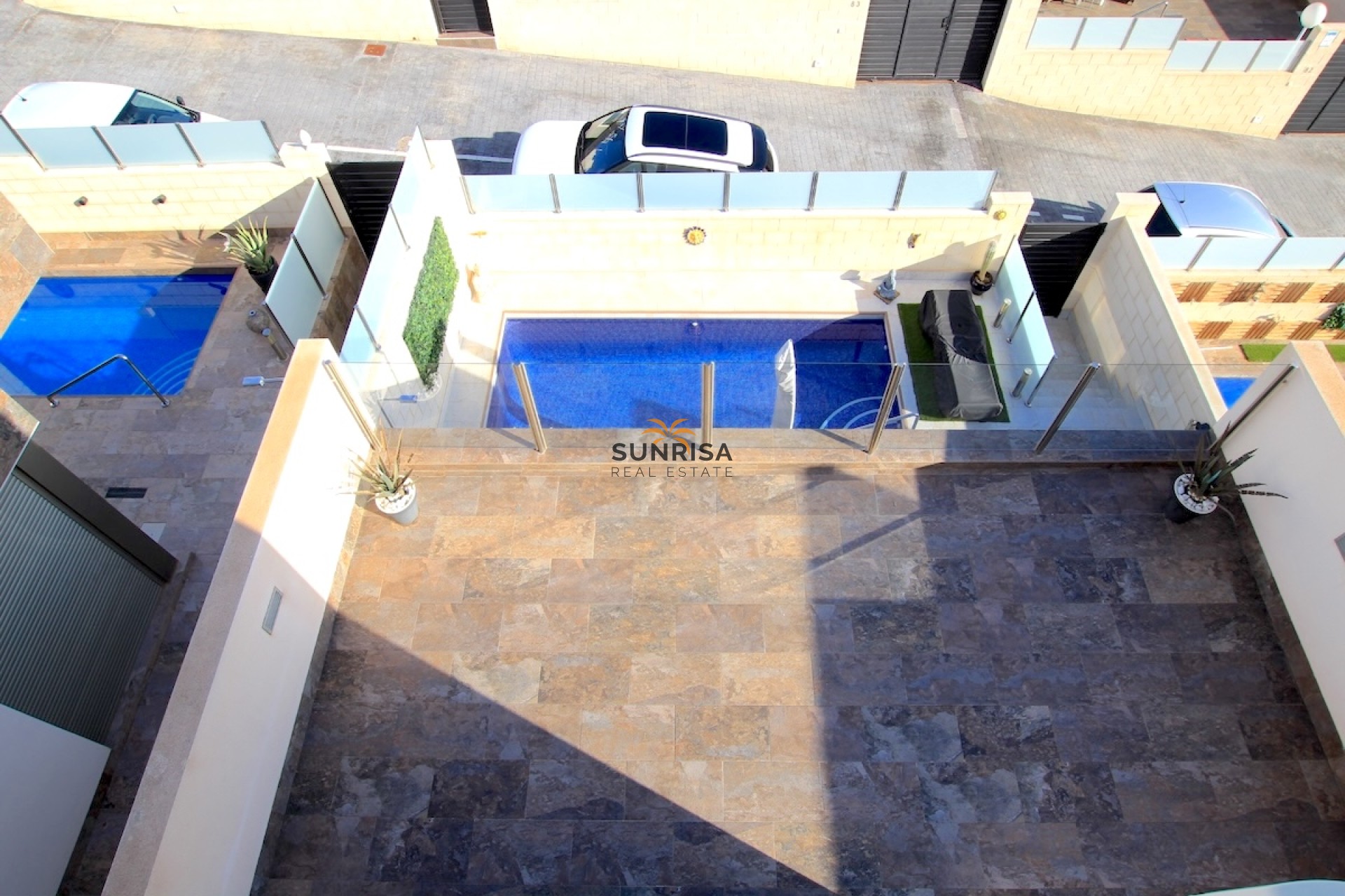 Resale - Villa - Villamartin