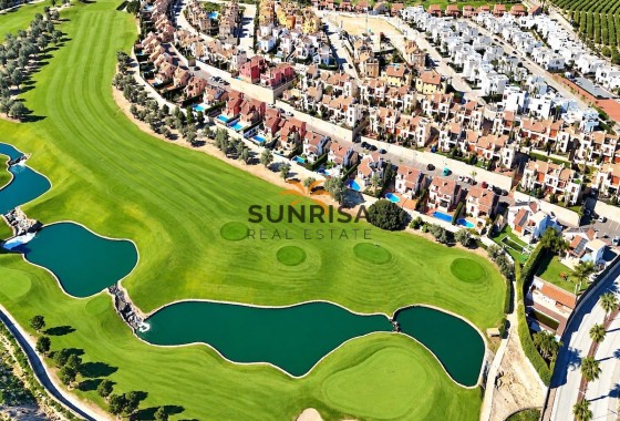 Villa · Herverkoop - Algorfa · La Finca Golf Resort · Alicante · Spanje