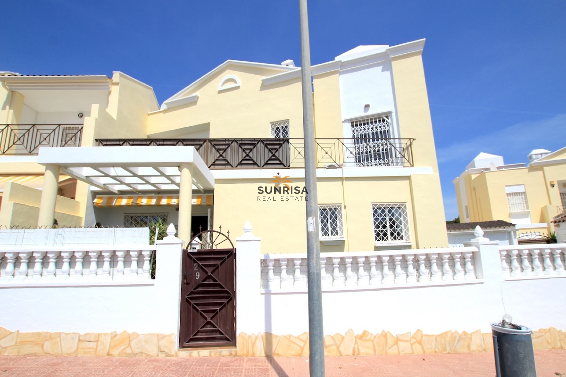 Herverkoop - Herenhuis - Ciudad Quesada