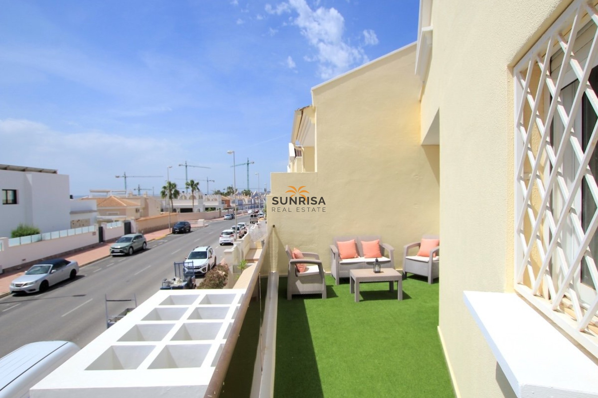 Herverkoop - Herenhuis - Ciudad Quesada