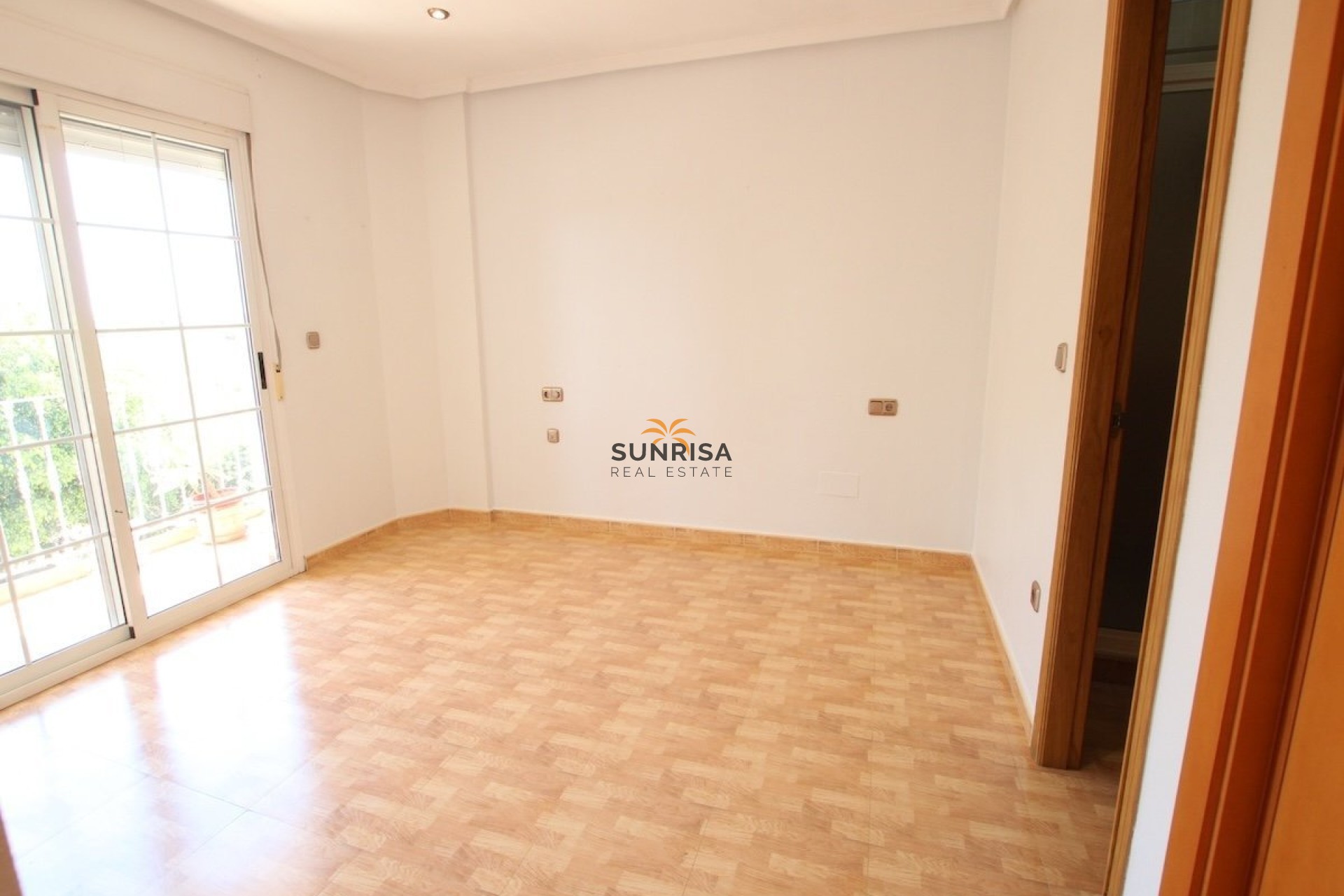 Herverkoop - Herenhuis - Formentera del Segura