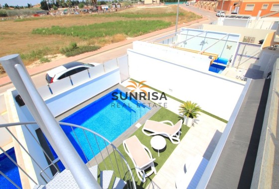 Villa · Herverkoop - Daya Vieja · Alicante · Spanje