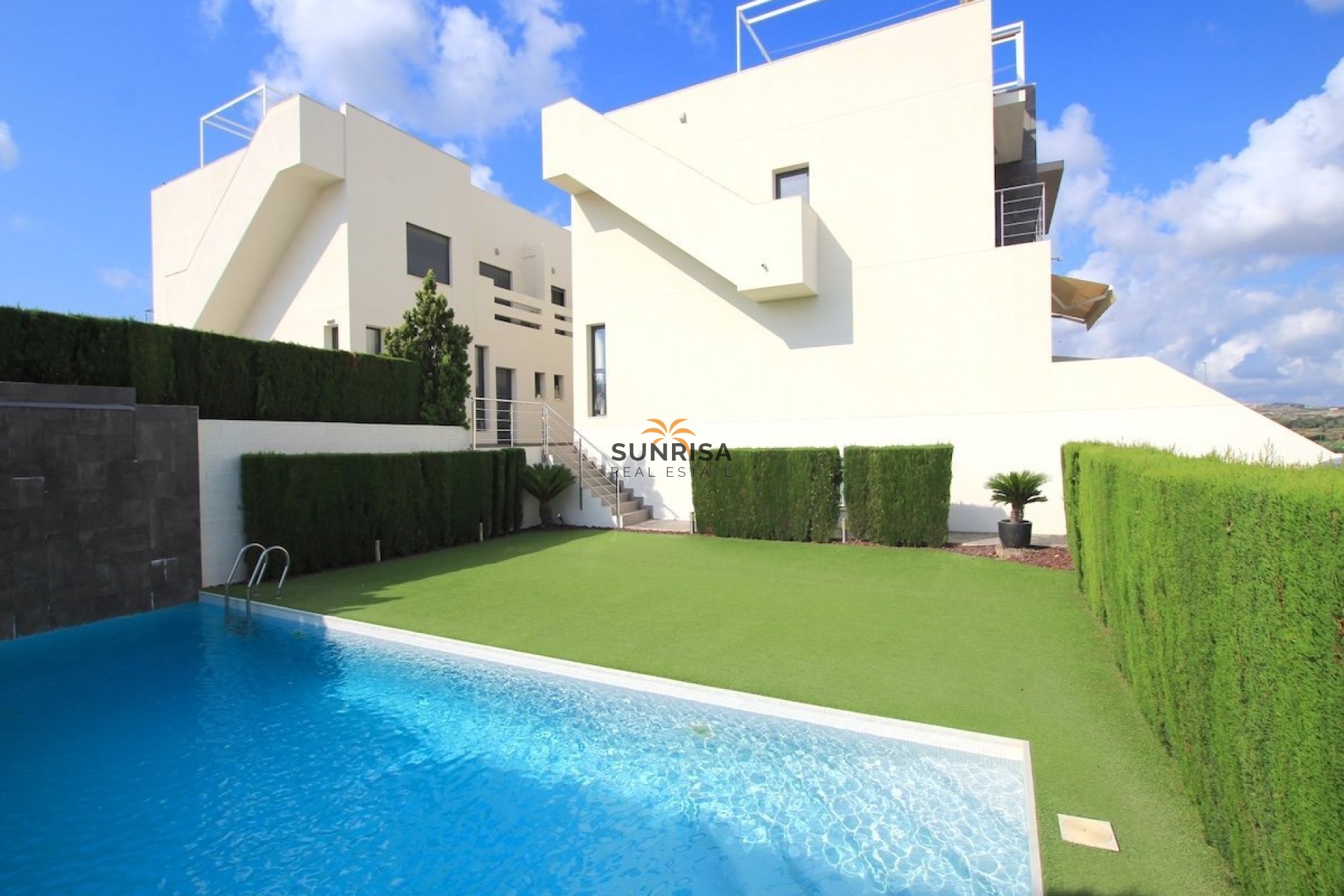 Resale - Townhouse - Benijofar