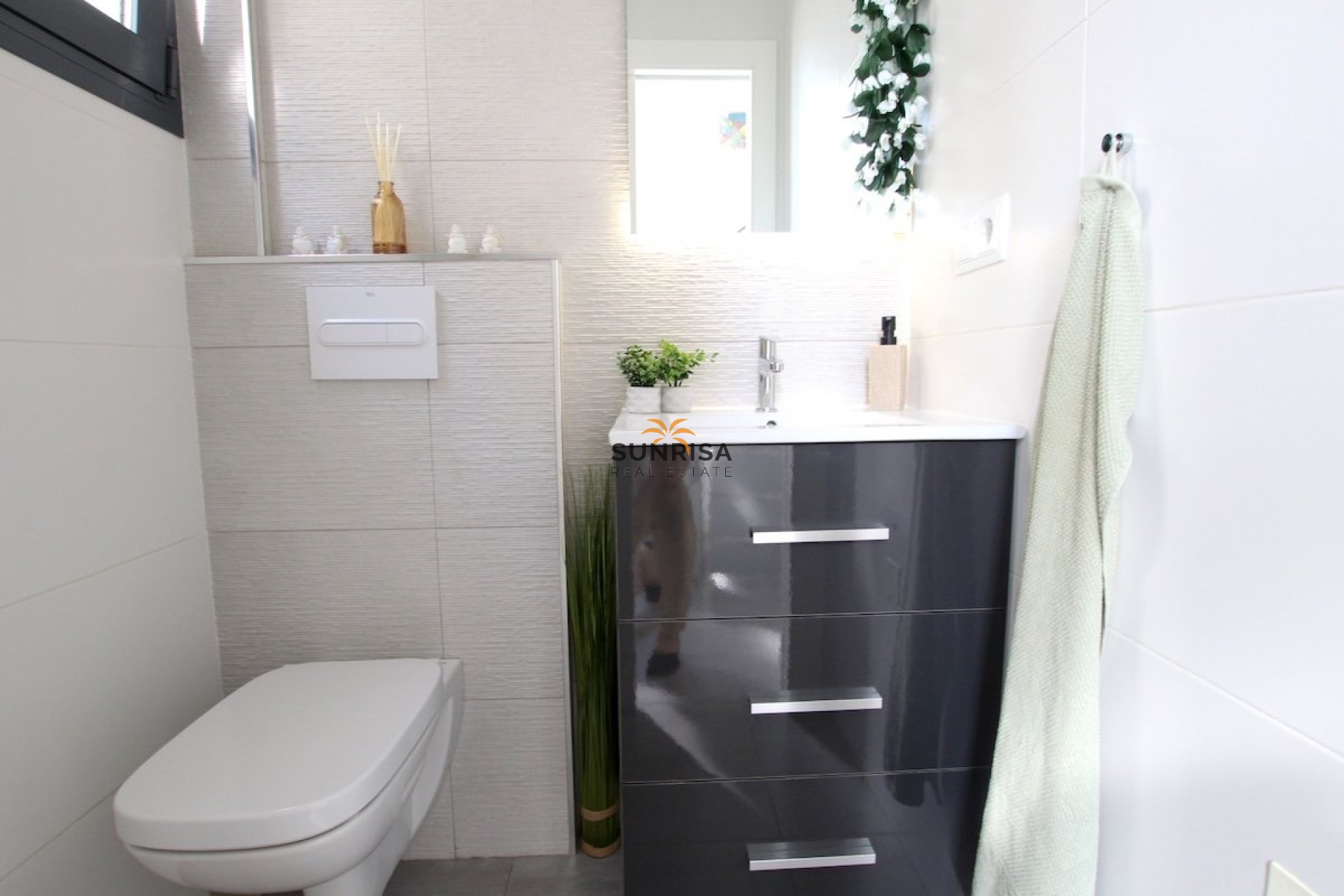 Resale - Townhouse - Benijofar