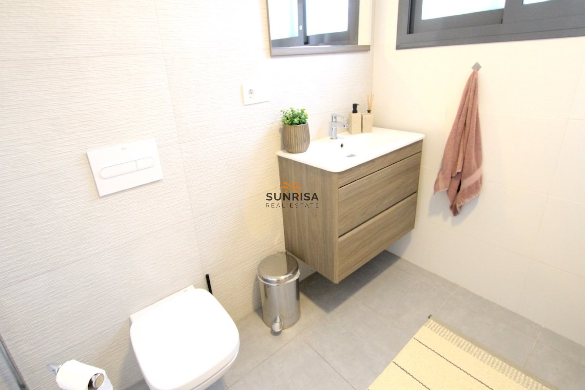 Resale - Townhouse - Benijofar