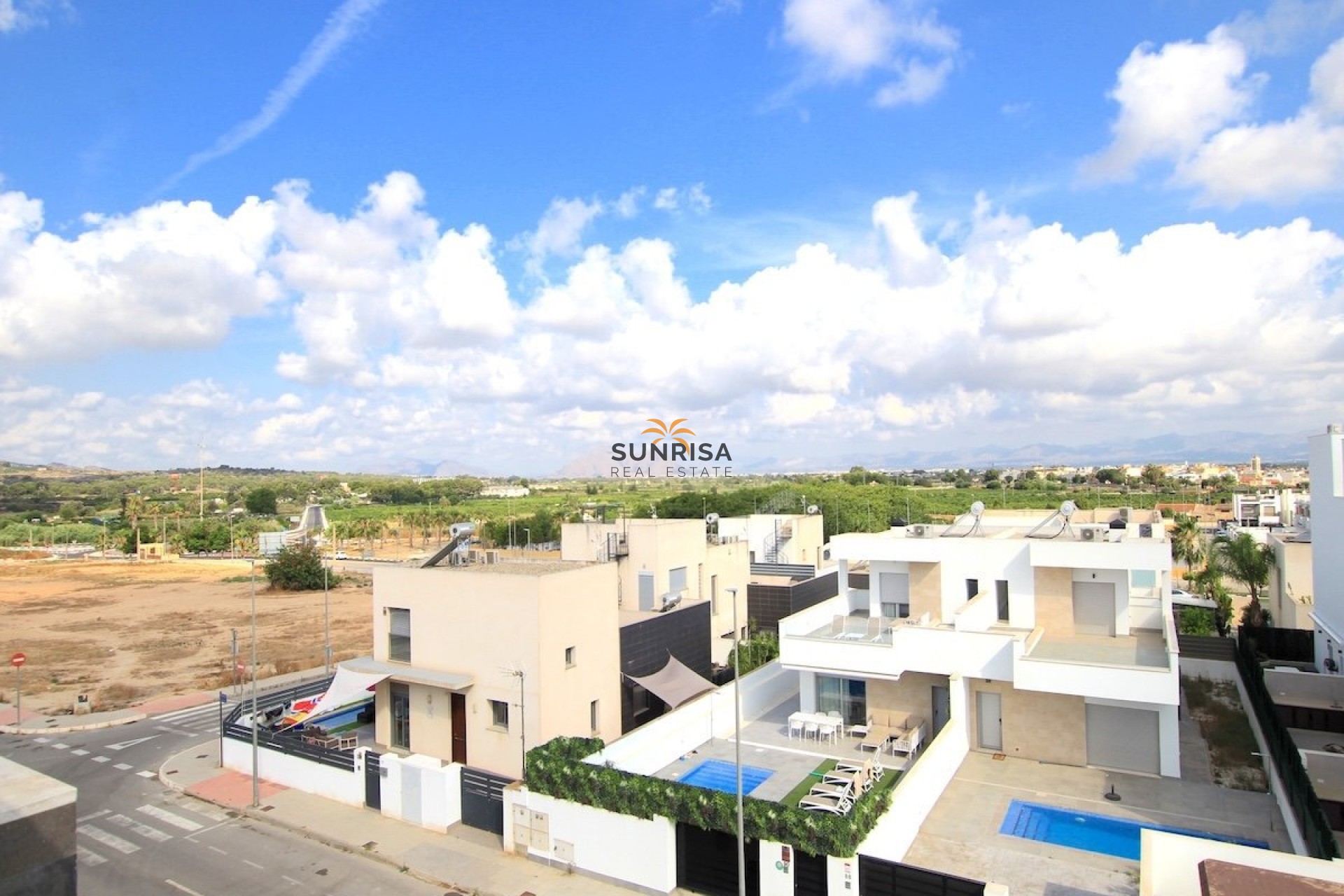 Resale - Townhouse - Benijofar