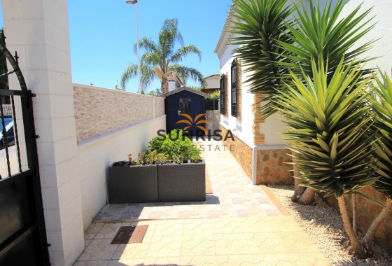 Villa · Herverkoop - Formentera del Segura · Alicante · Spanje