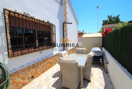 Villa · Herverkoop - Formentera del Segura · Alicante · Spanje