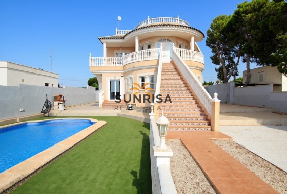 Villa · Reventa - Orihuela Costa · Campoamor · Alicante · España