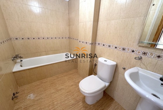 Apartamento · Reventa - Formentera del Segura · Alicante · España