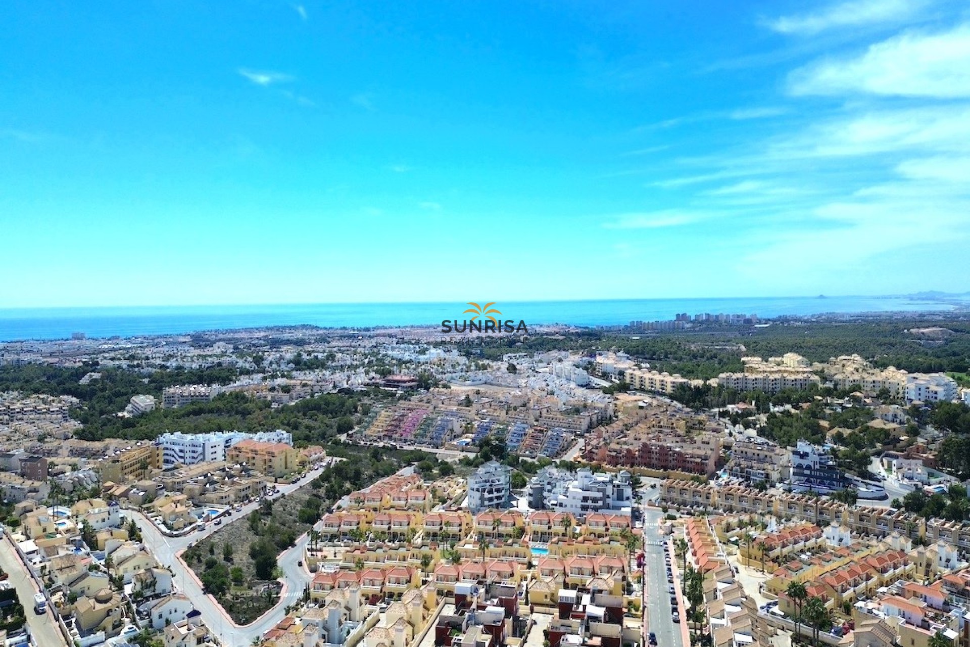 Resale - Townhouse - Villamartin