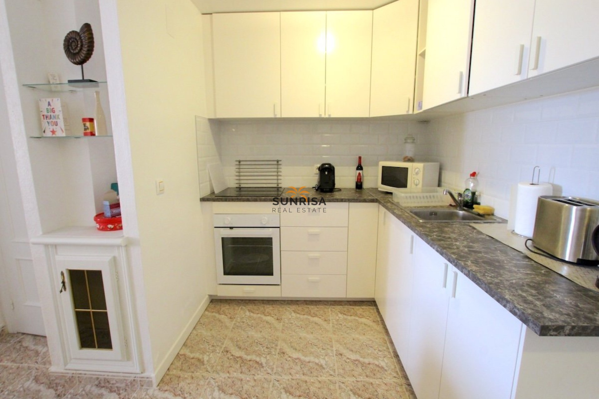 Resale - Townhouse - Villamartin