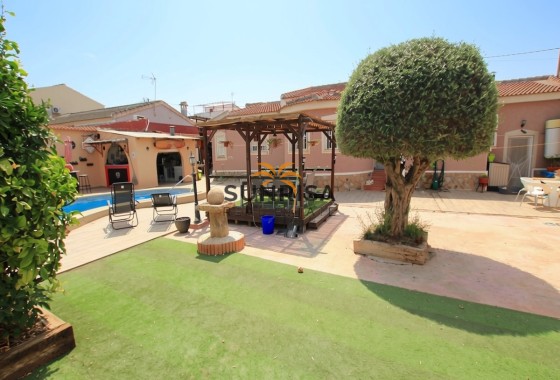 Villa · Herverkoop - Benijofar · Alicante · Spanje