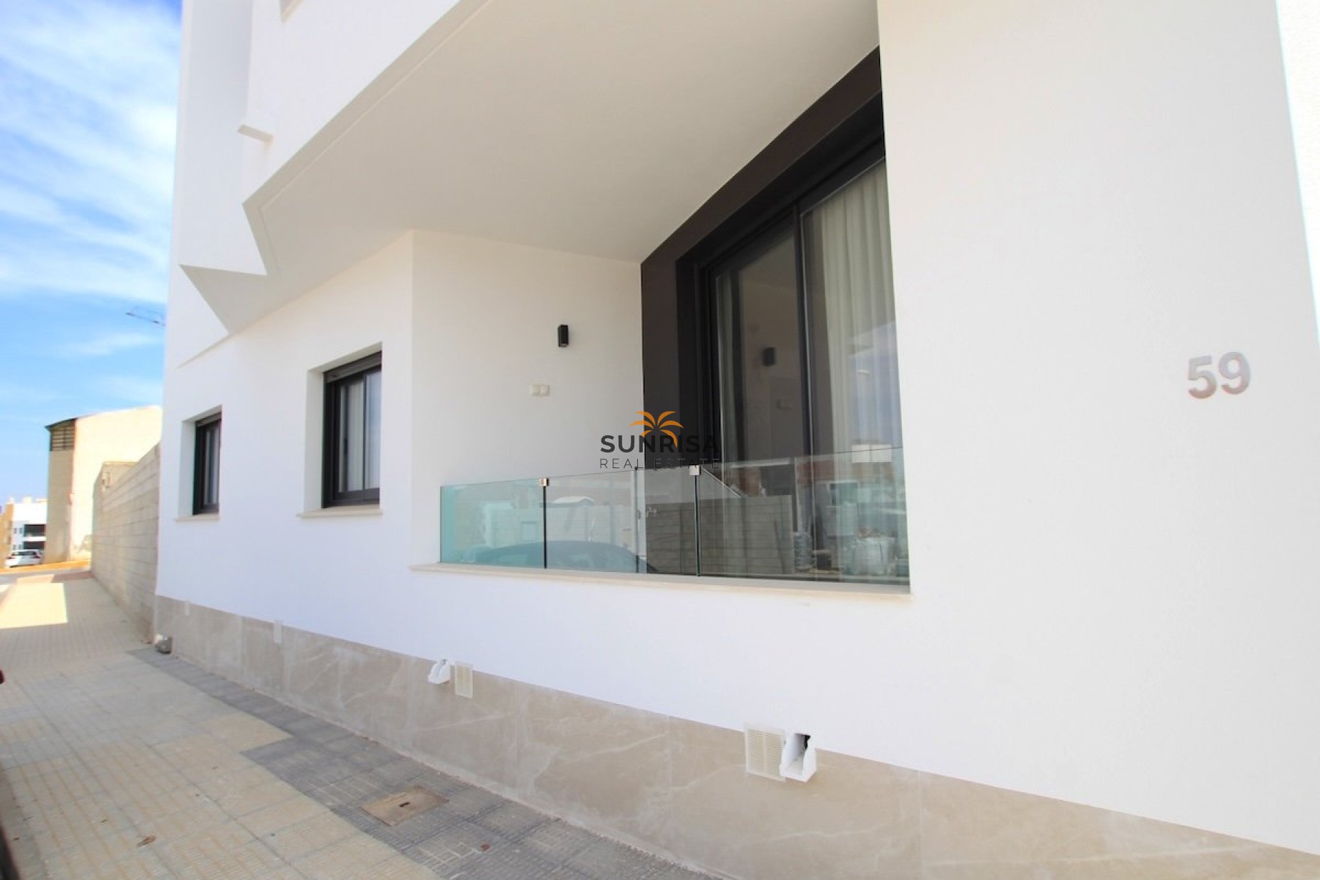 Resale - Apartment - Benijofar