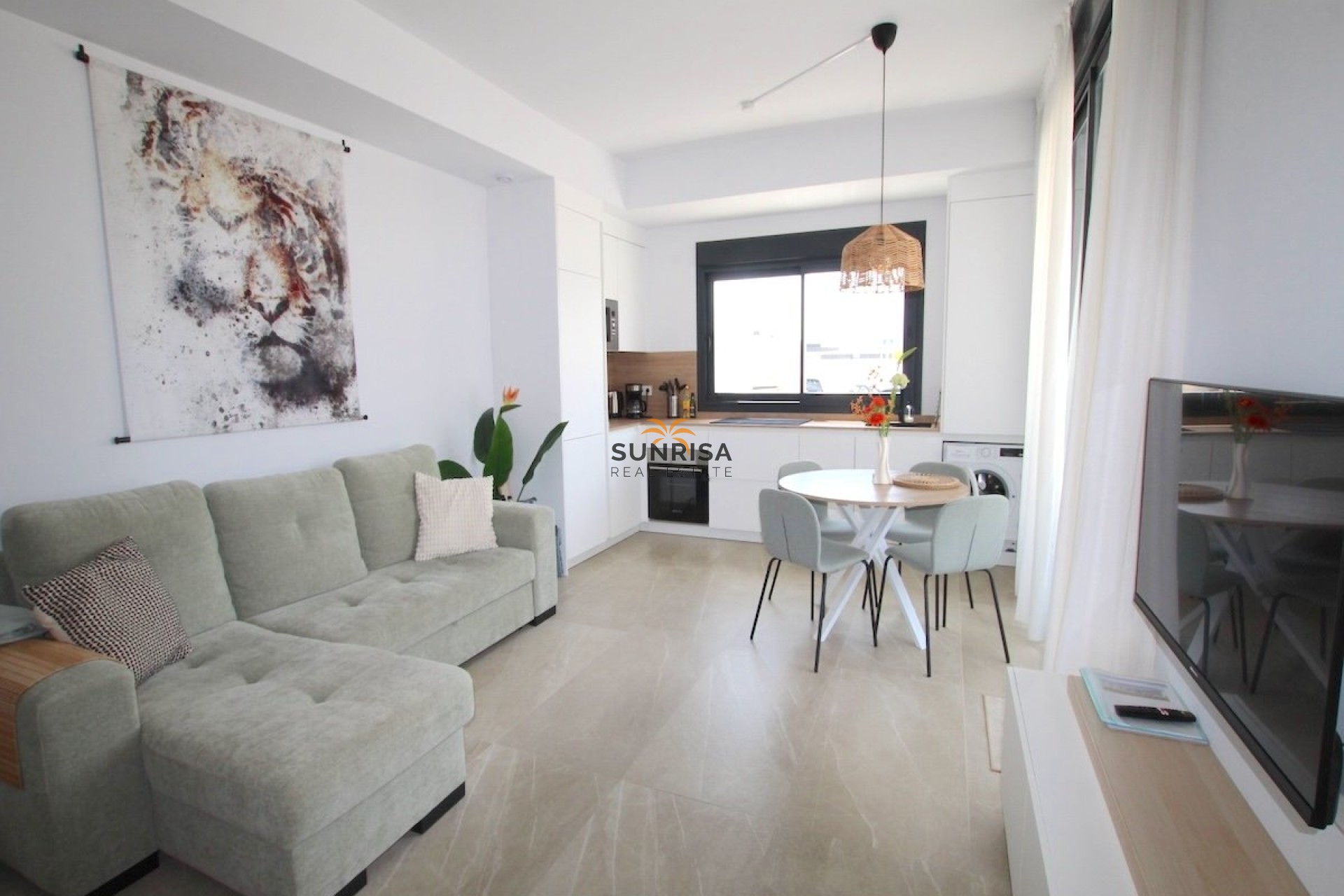 Resale - Apartment - Benijofar
