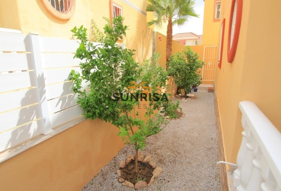 Townhouse · Resale - Villamartin · Alicante · Spain