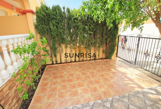 Townhouse · Resale - Villamartin · Alicante · Spain