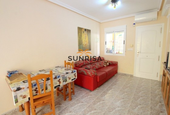 Townhouse · Resale - Villamartin · Alicante · Spain