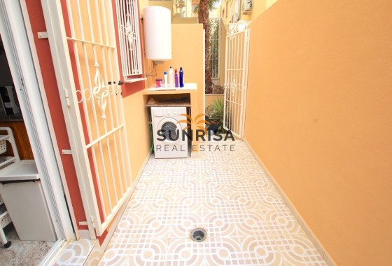Townhouse · Resale - Villamartin · Alicante · Spain