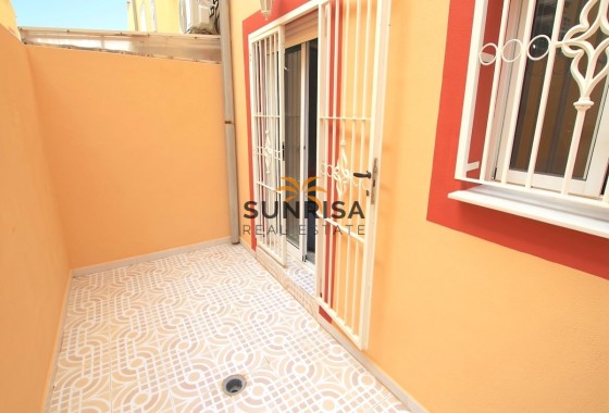 Townhouse · Resale - Villamartin · Alicante · Spain