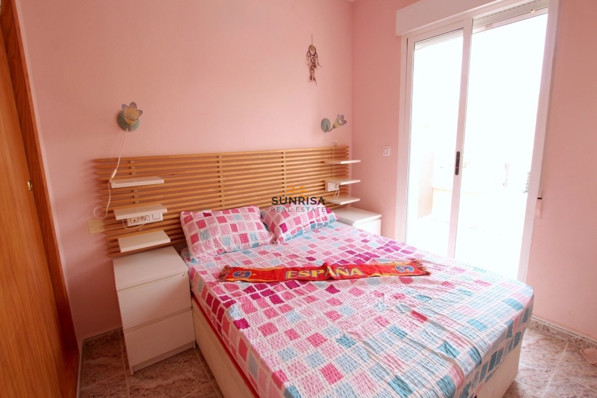 Resale - Townhouse - Villamartin