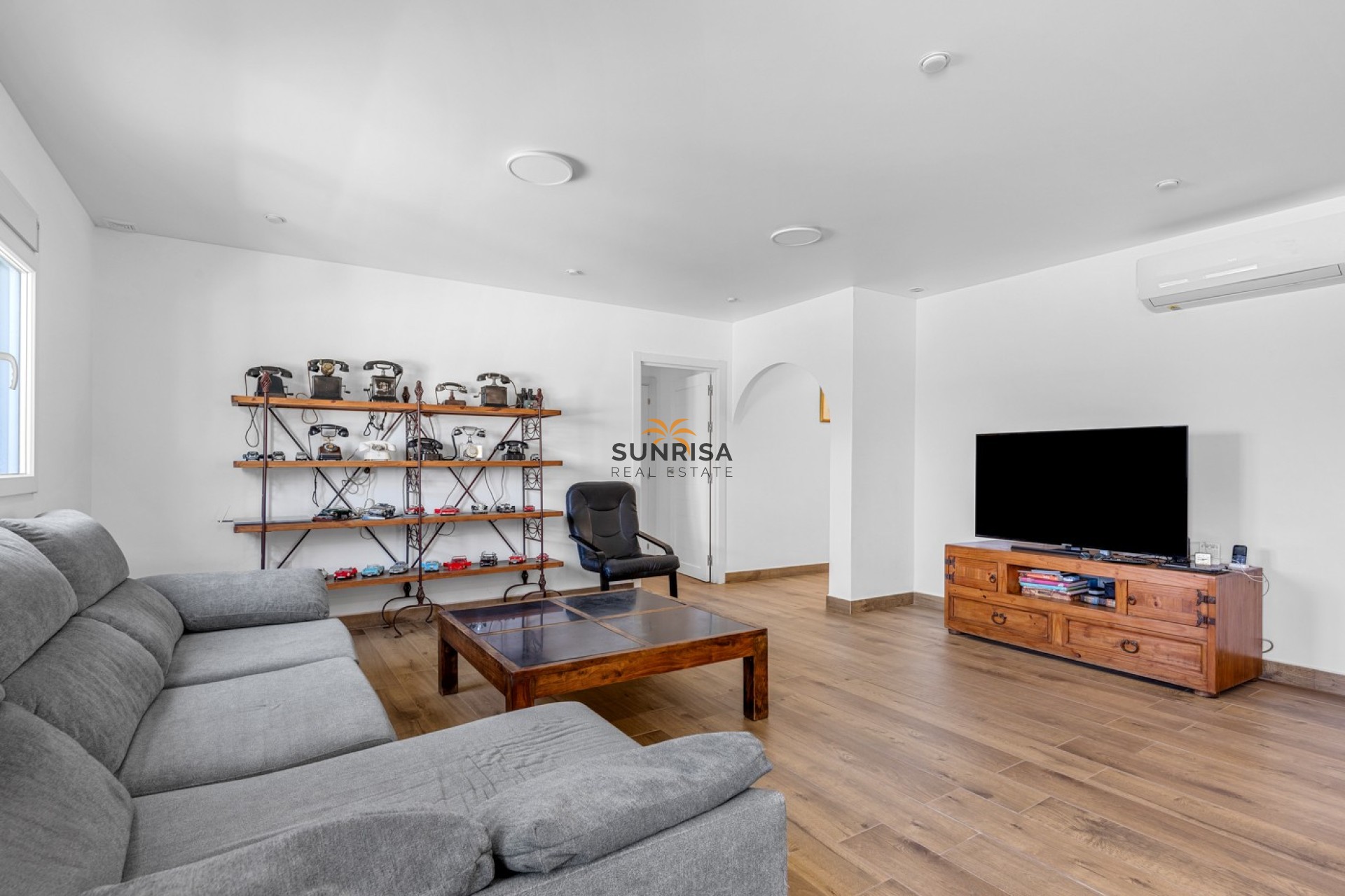 Revente - Villa - Montesinos
