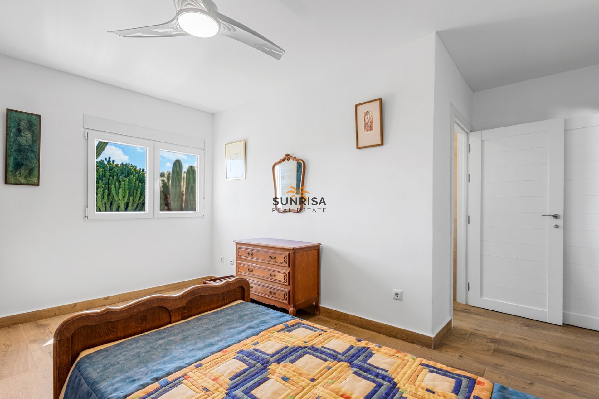 Revente - Villa - Montesinos