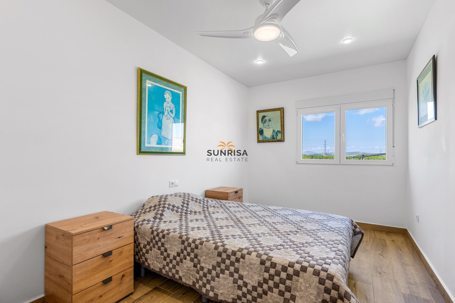 Revente - Villa - Montesinos