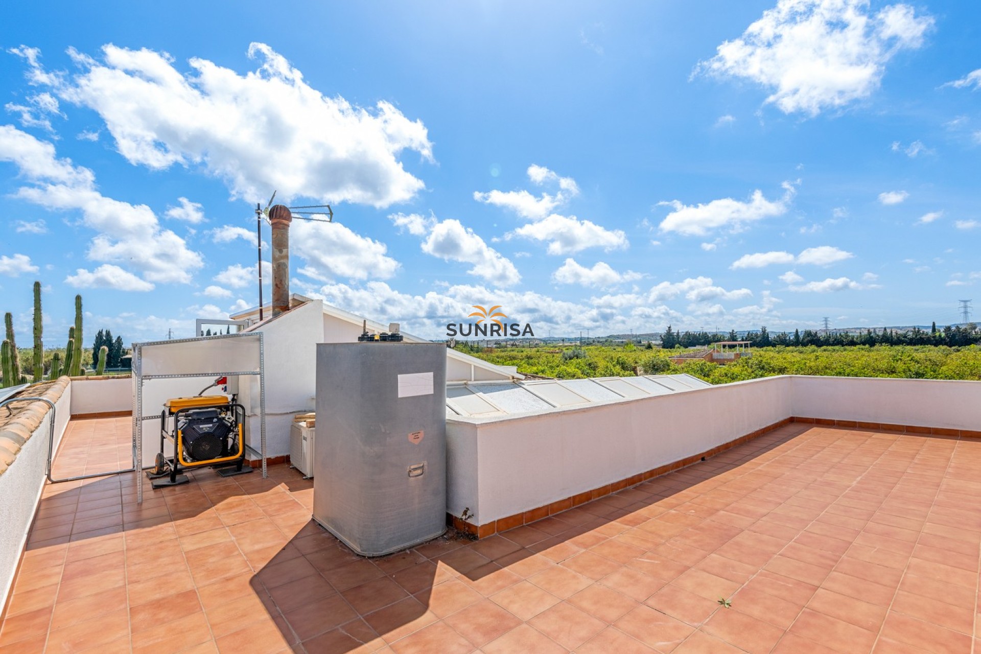 Revente - Villa - Montesinos