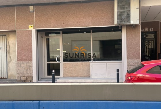 Bedrijfsruimte · Herverkoop - Torrevieja · Alicante · Spanje