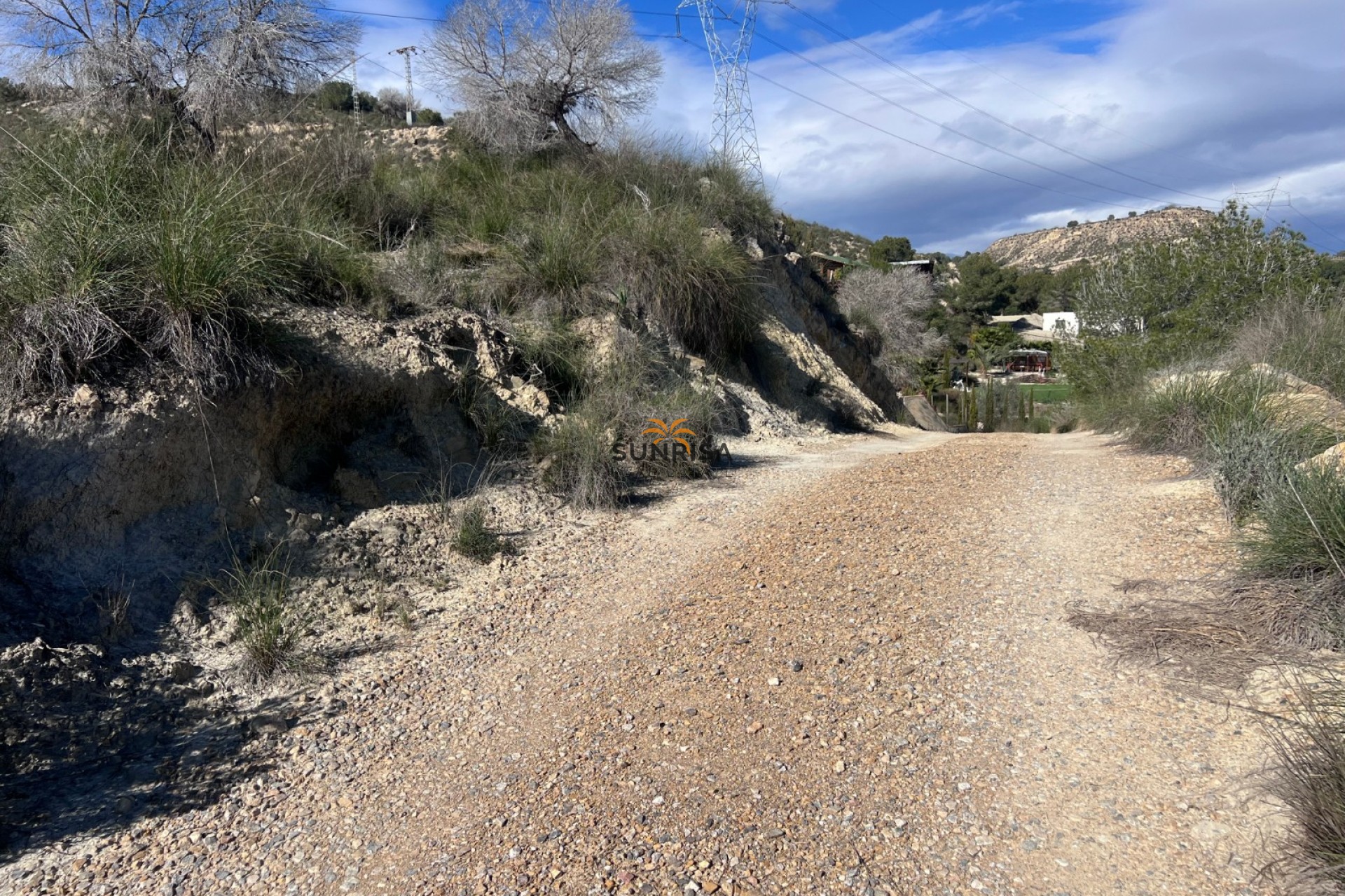 Resale - Finca - Torremendo