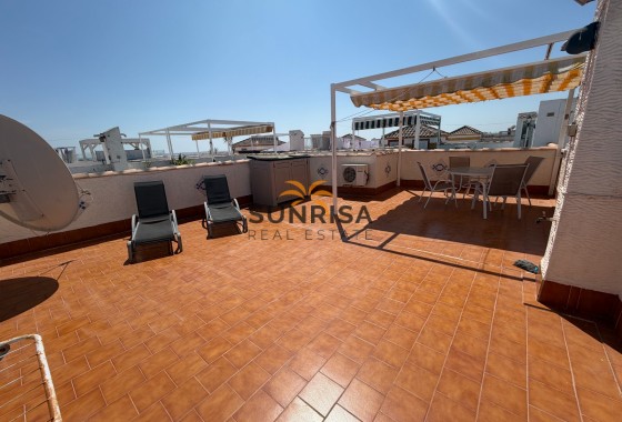 Apartamento · Reventa - Orihuela · Entre Naranjos Vistabella · Alicante · España